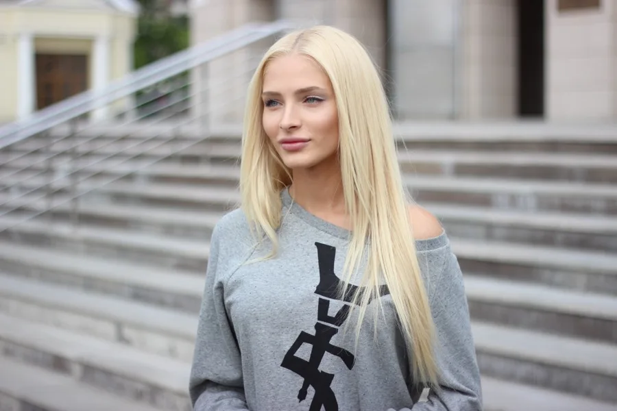 Alena Shishkova — портрет