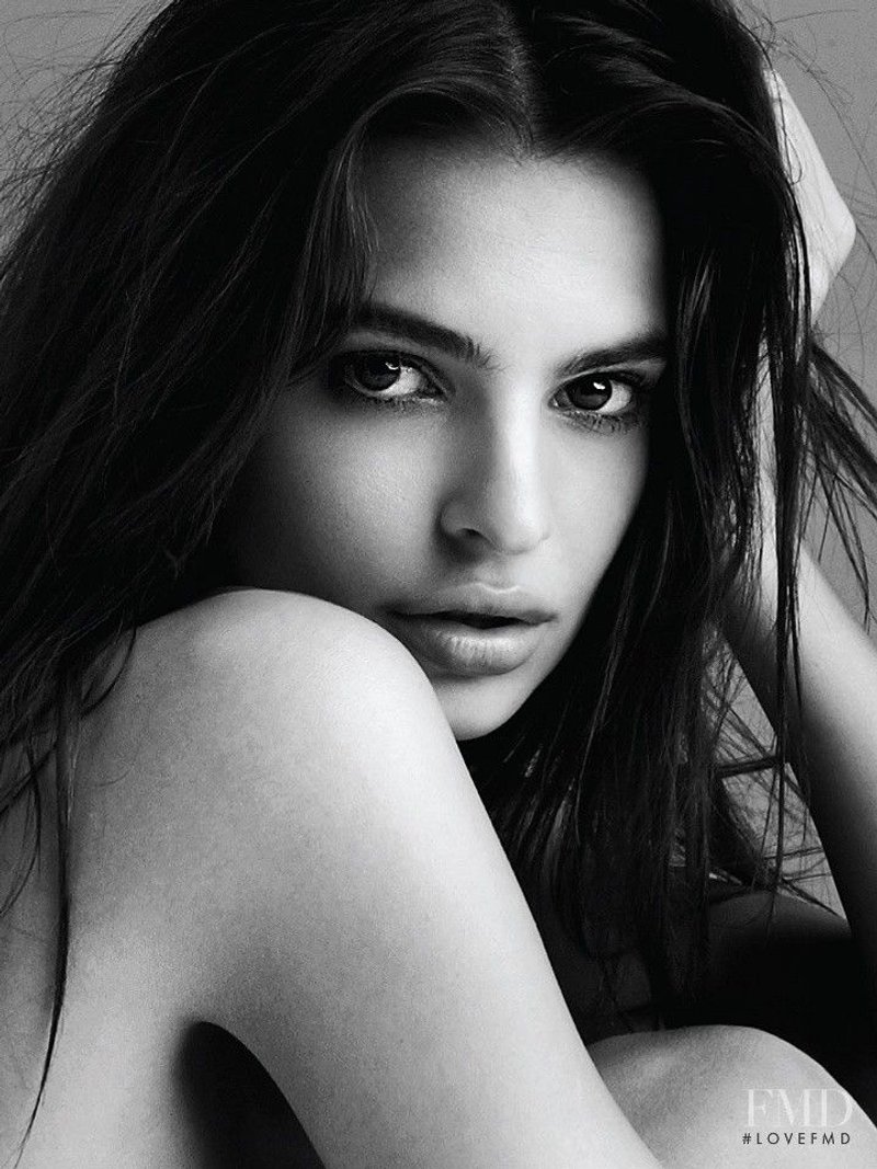 Emily Ratajkowski