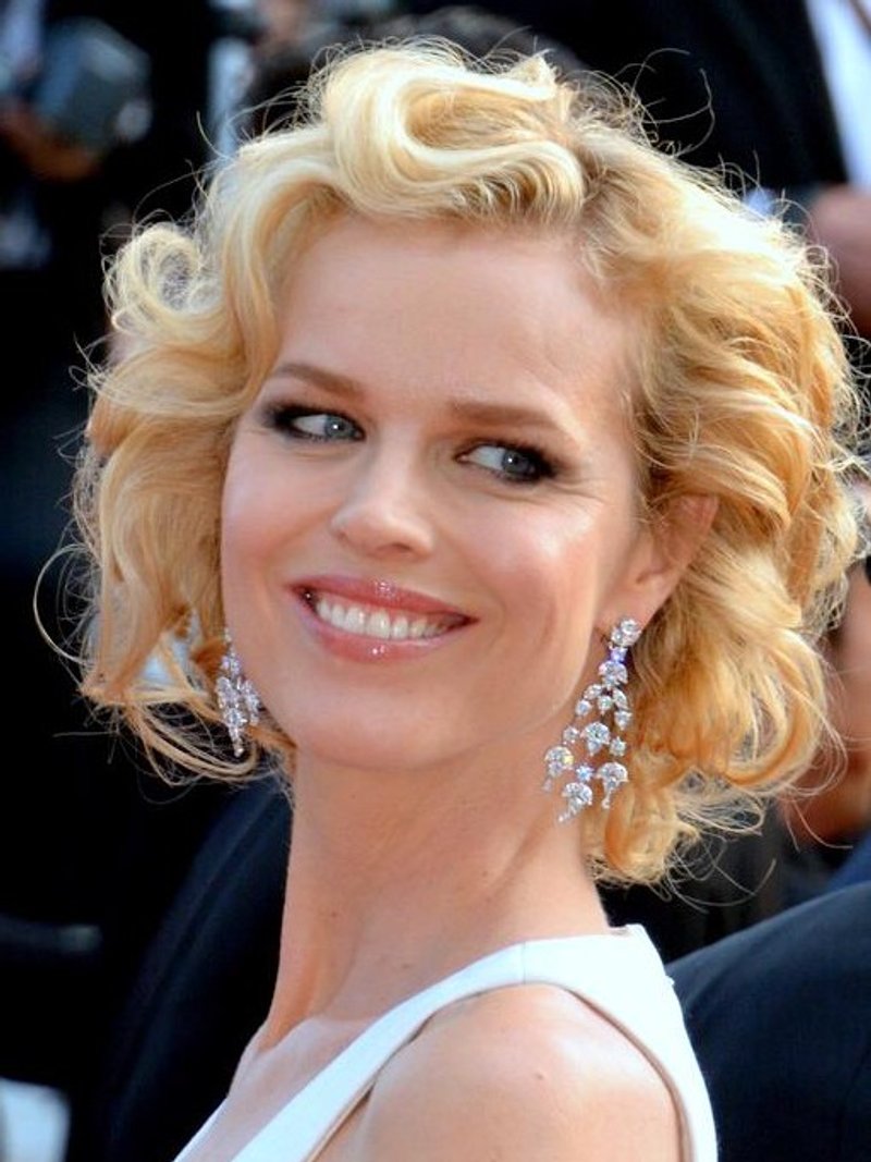 Eva Herzigova — photo 2