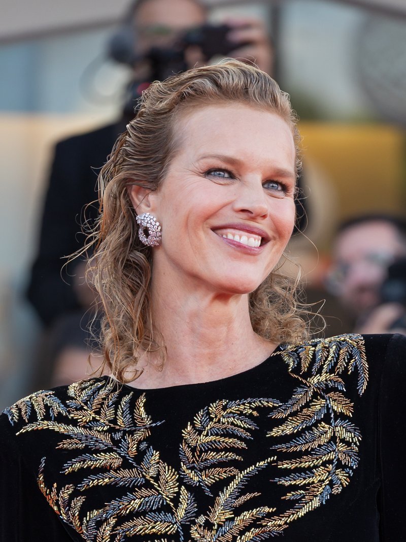 Eva Herzigova — photo 4