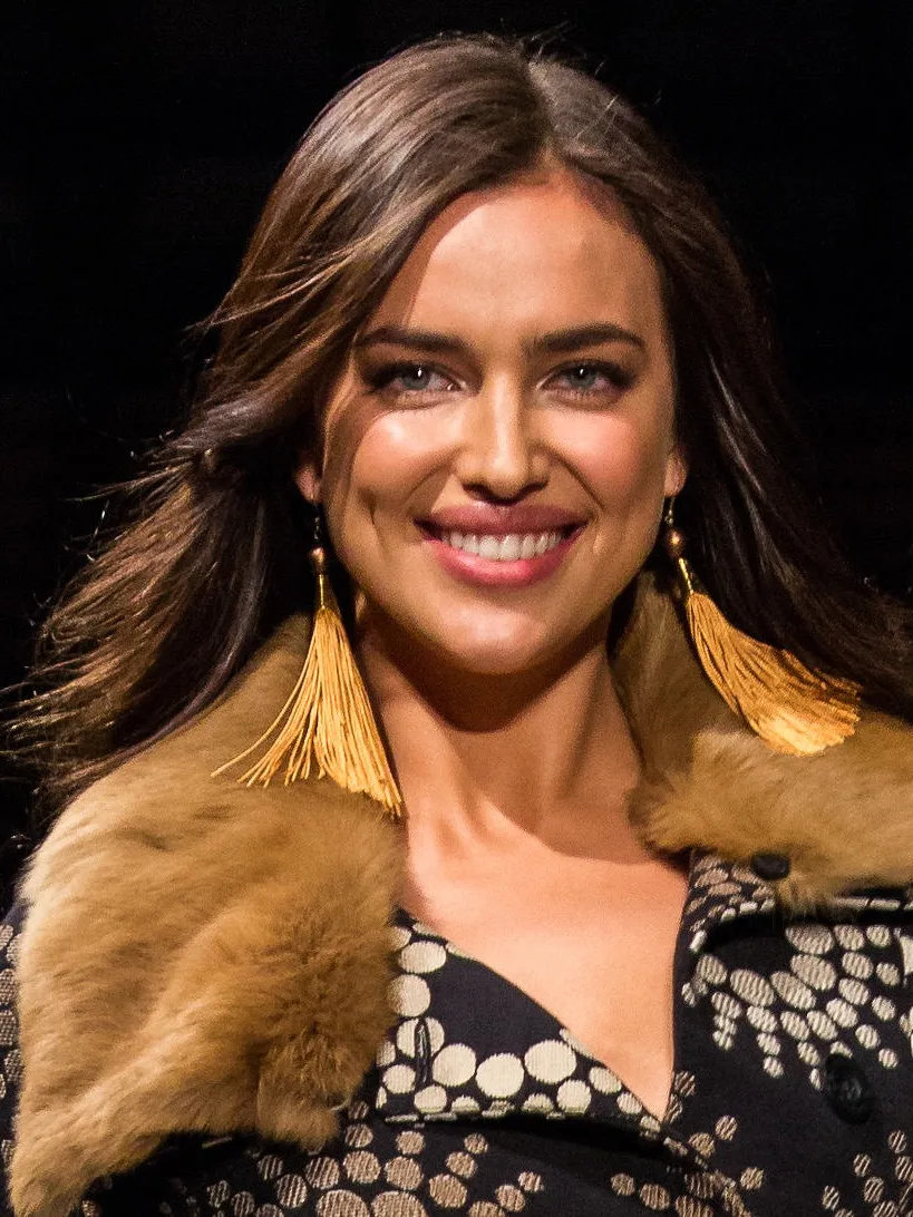 Irina Shayk — портрет