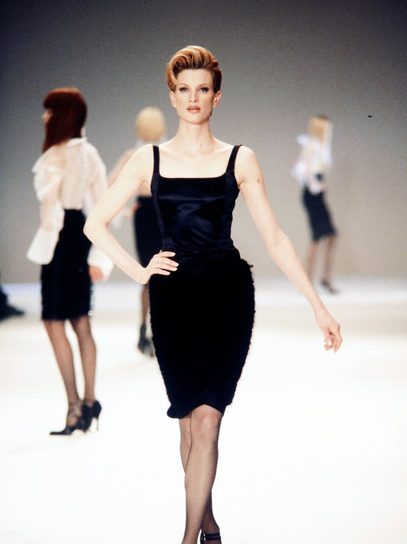 Kristen Mcmenamy — photo 2