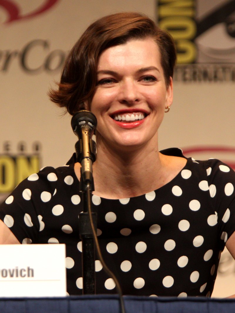 Milla Jovovich — photo 2