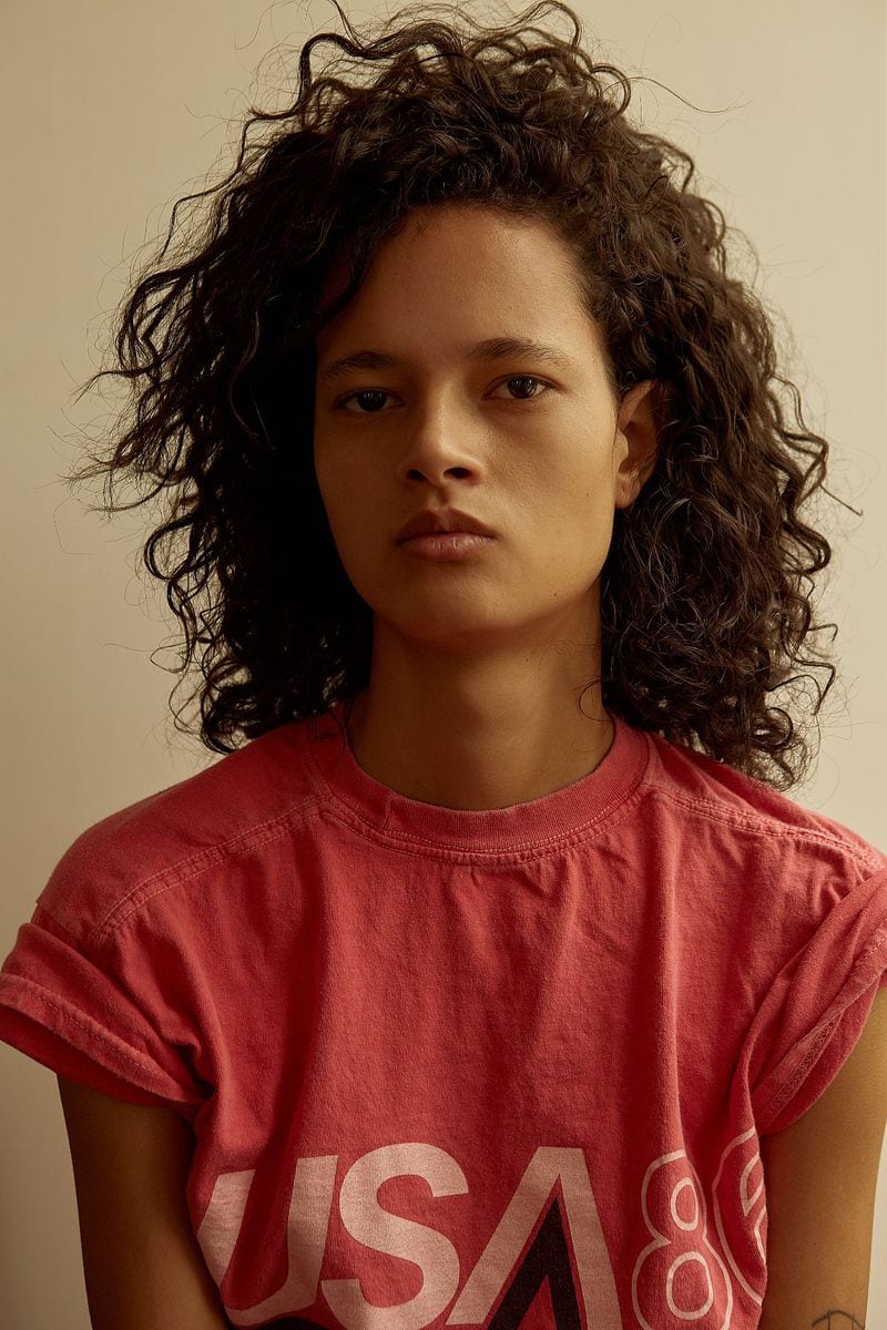 Amanda Martins — photo 1