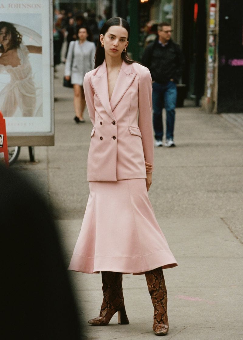 Sophie Jones — photo 2