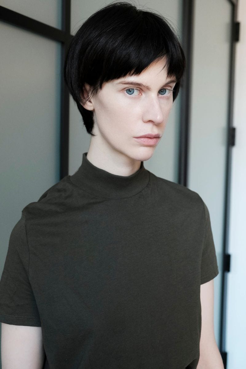 Sarah Abney — photo 1