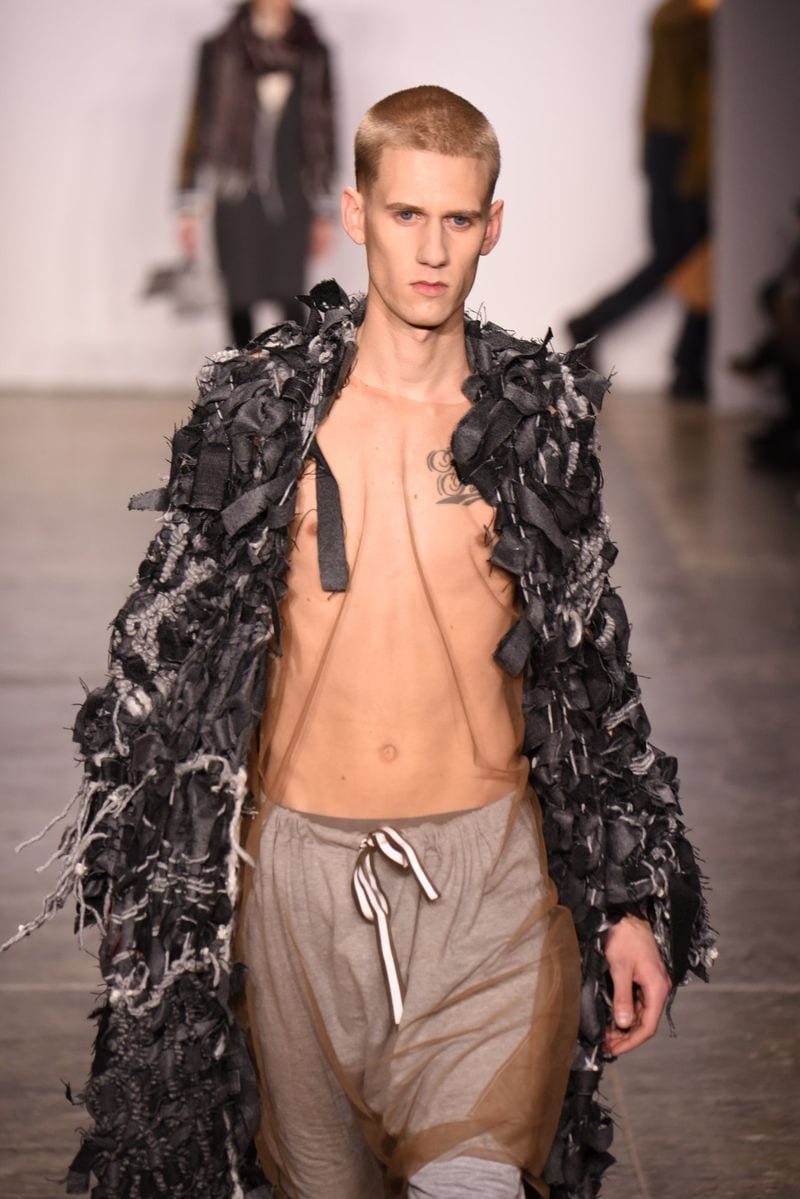 Tyler Reid — photo 3
