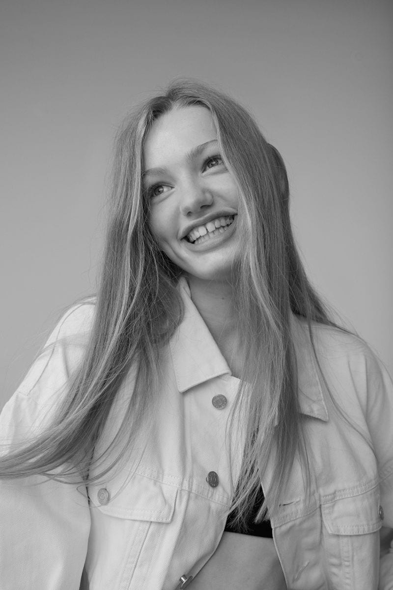 Margot Howell — photo 8