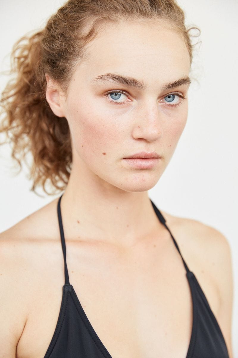 Mia Rae — photo 1
