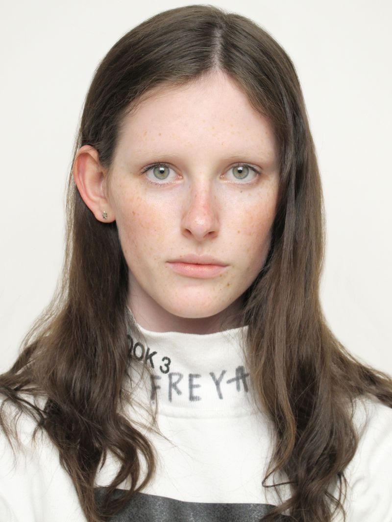 Freya Lawrence — photo 1