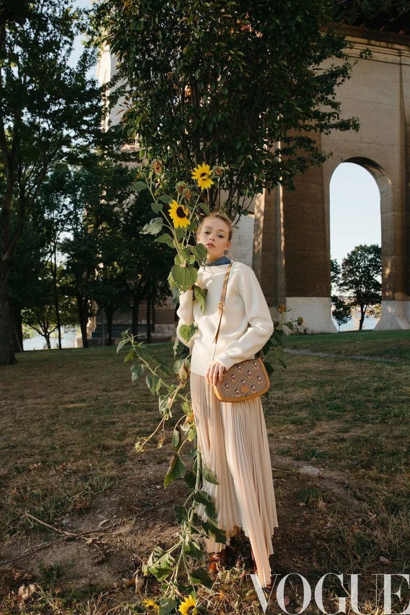 Violet Threlfall — photo 10