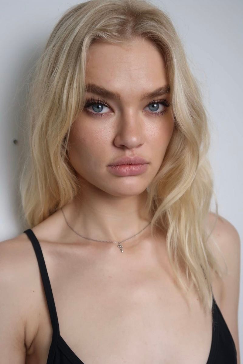 Emma Landen — photo 1