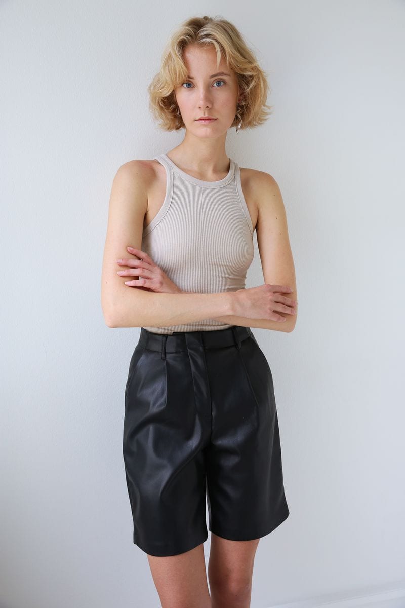 Frida Henneberg — photo 1