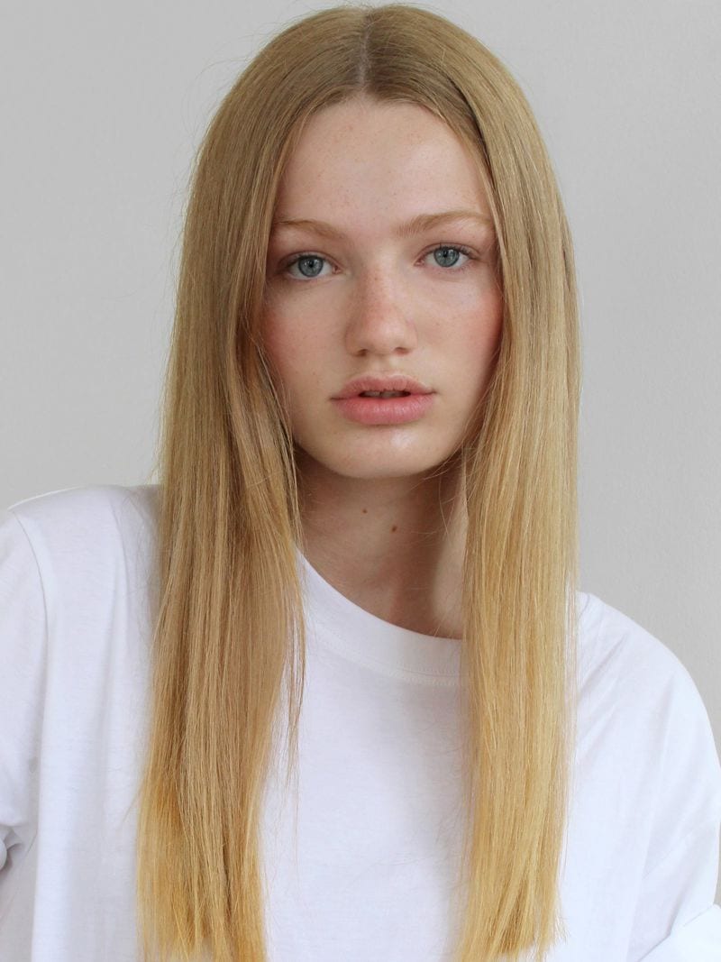 Margot Howell — photo 1