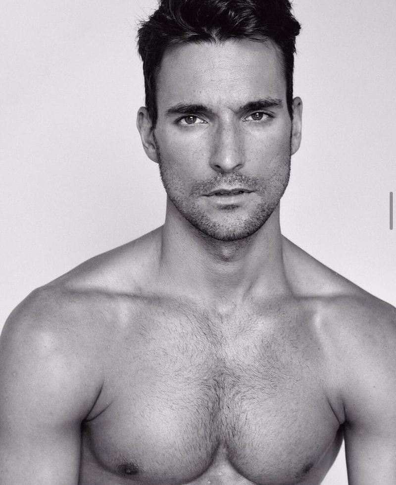 Chris Elson — photo 1