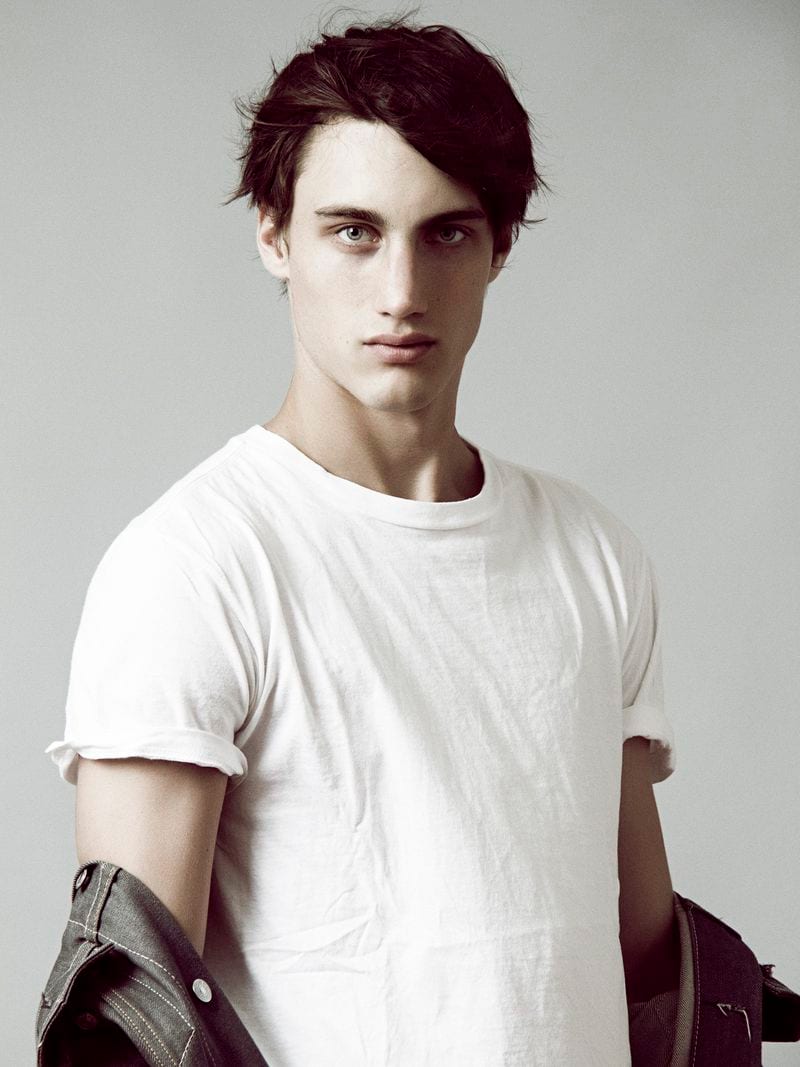 Cameron Handley — photo 1
