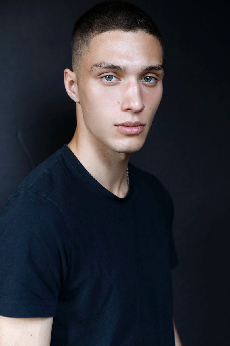 Max Wechter — photo 1