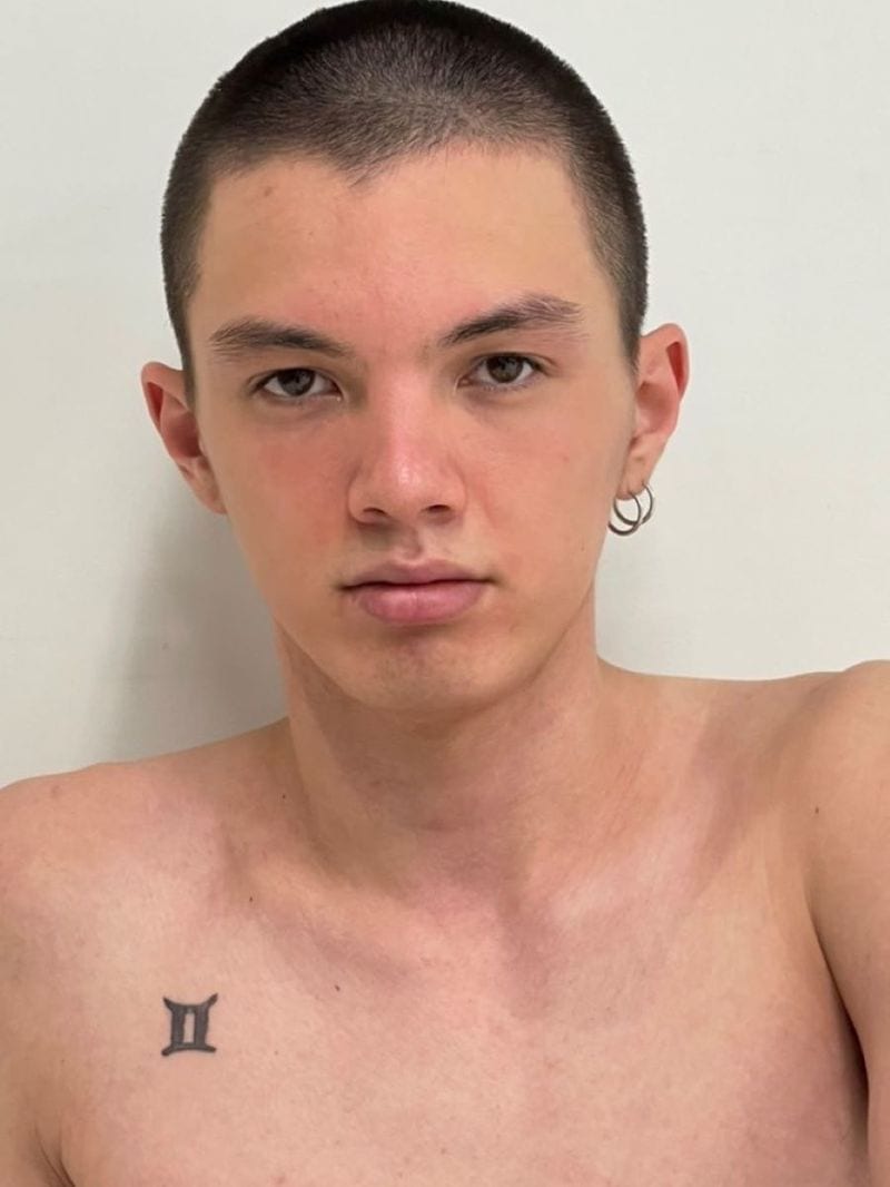 Elvis Mochizuki — photo 5