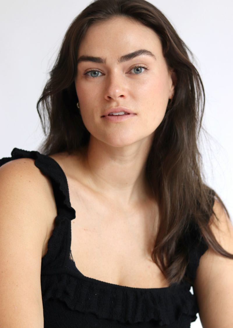 Myla Dalbesio — photo 2