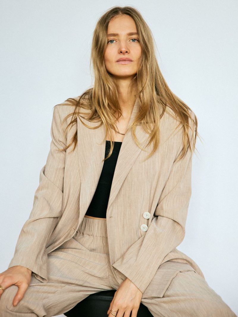 Amanda Norgaard — photo 1