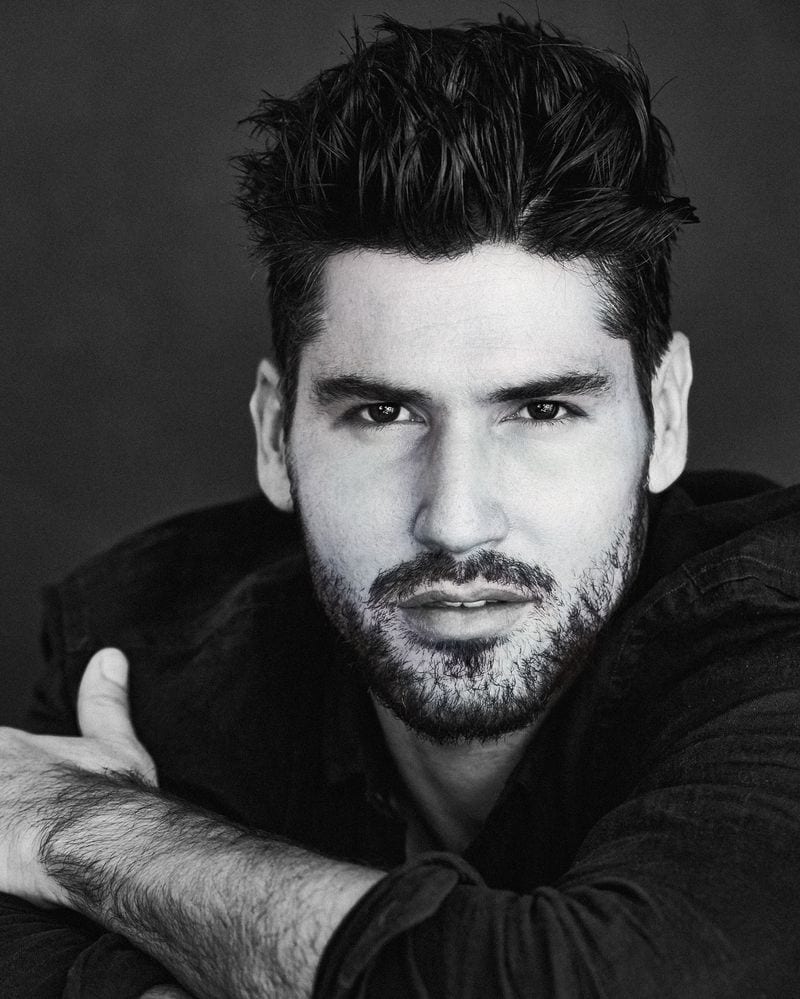 Miguel Iglesias — photo 1