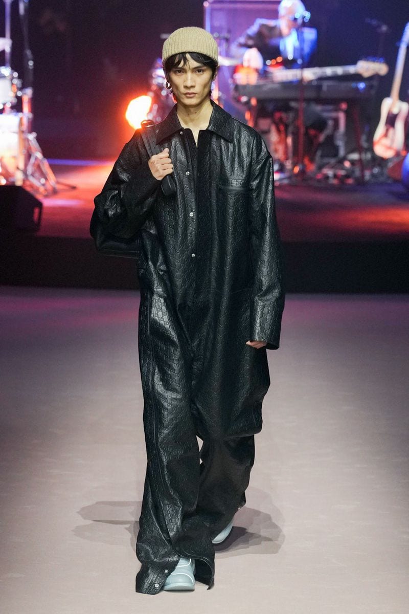 Kin Huang — photo 4