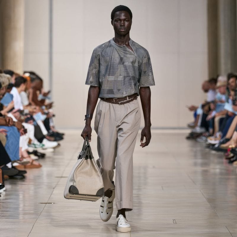 Adewale Usman — photo 1