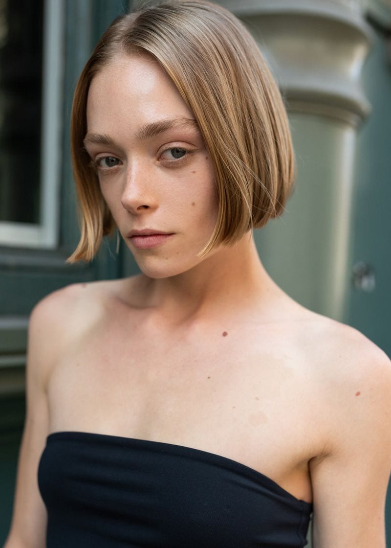 Violet Threlfall — photo 1
