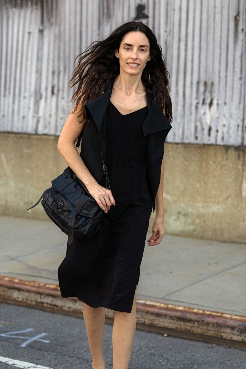 Danielle Zinaich — photo 7