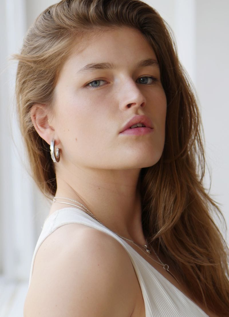 Molly Smith — photo 1