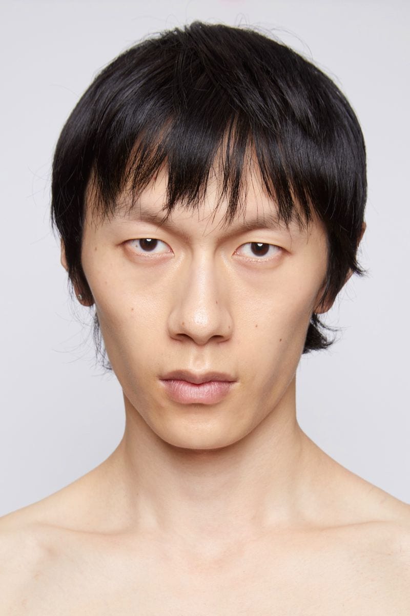 Hu Yifu — photo 1