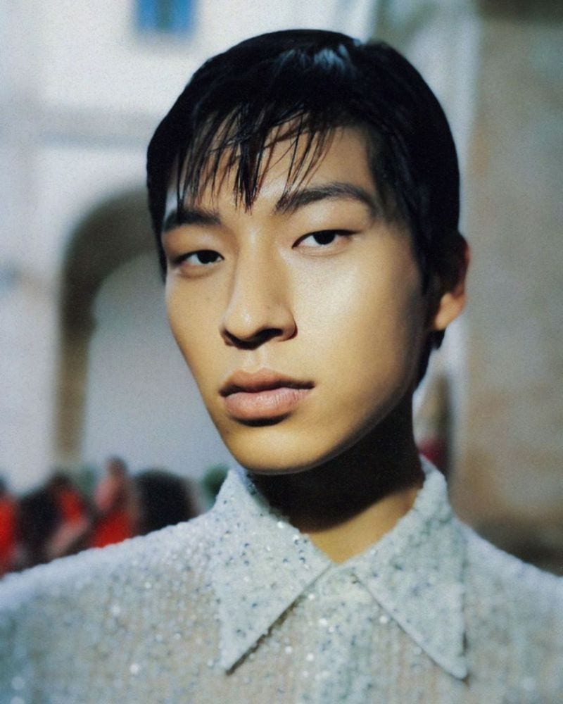 Seong Jun Yu — photo 1