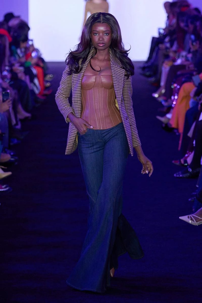 Maria Borges — photo 9