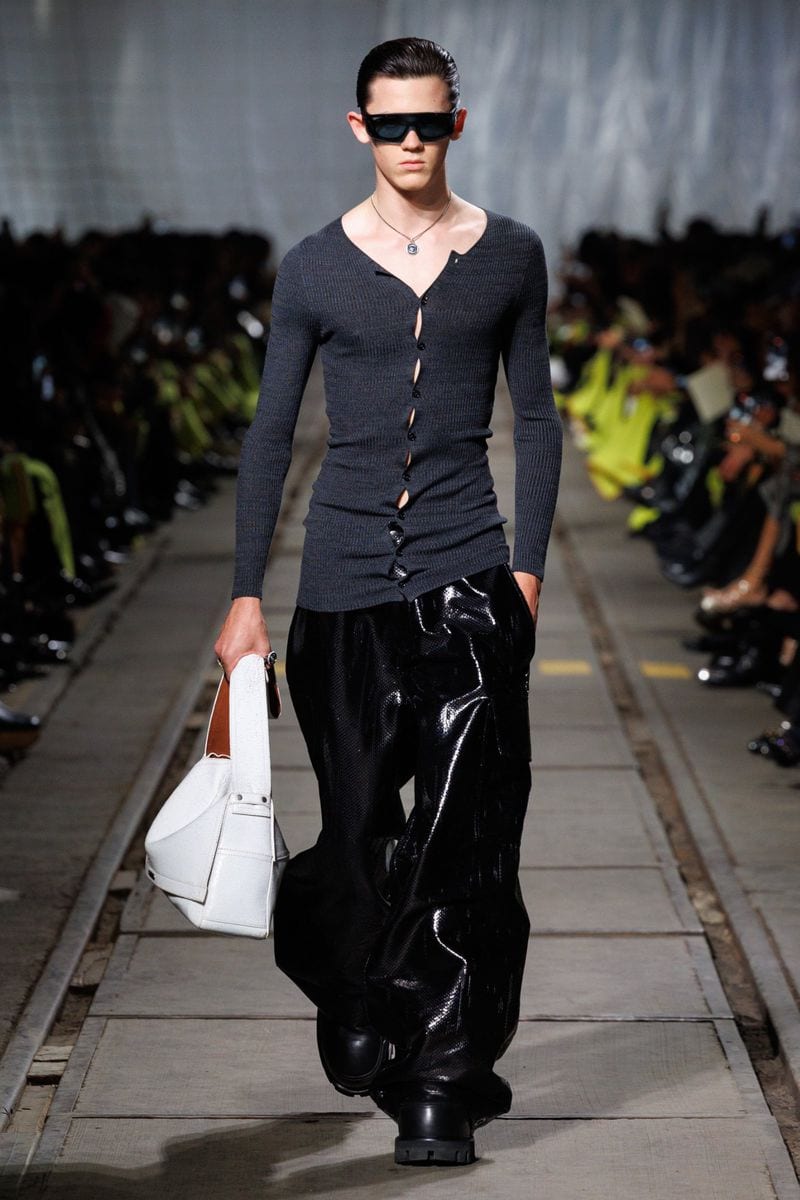Max Mowle — photo 1