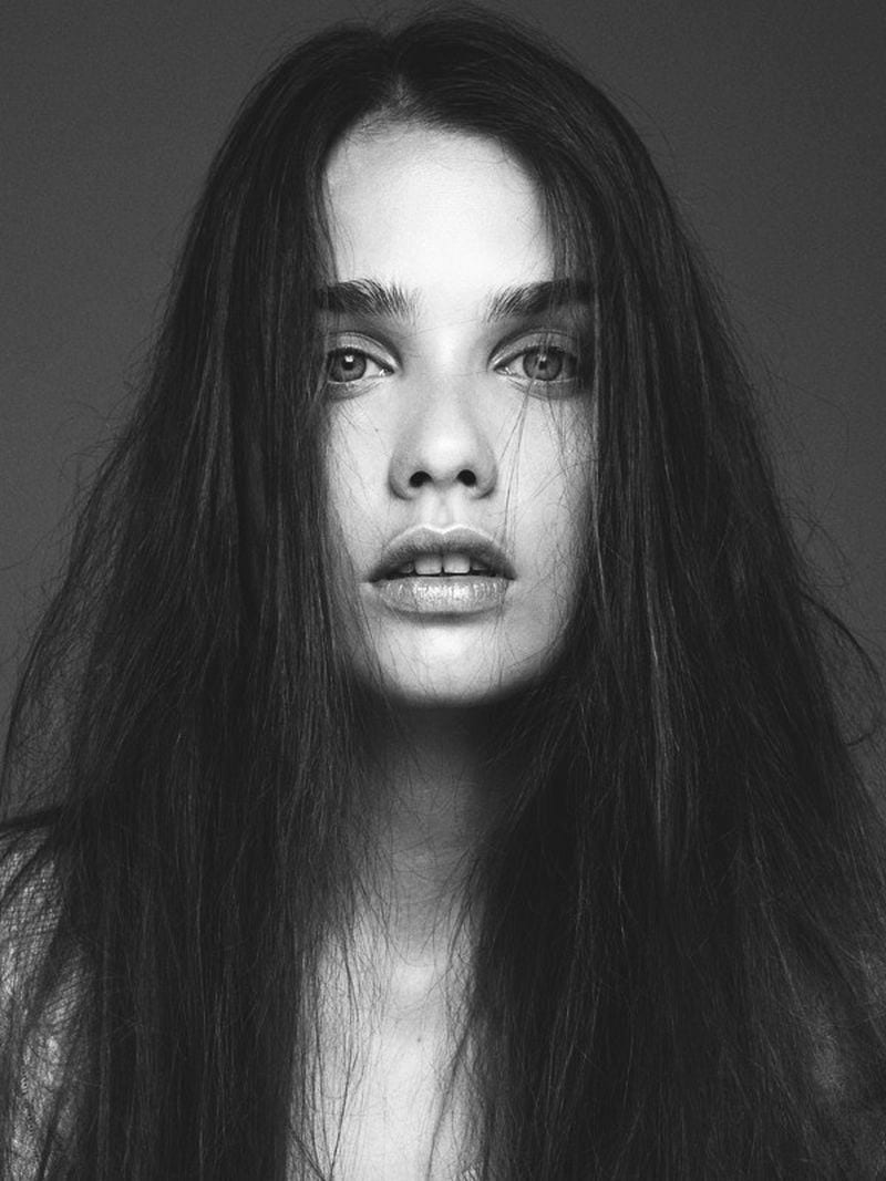 Elena Lazic — photo 1