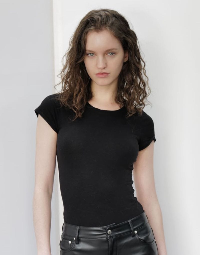 Holly Nicole — photo 1