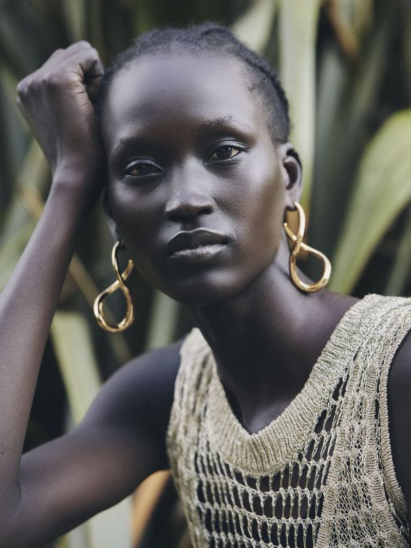 Achai Deng — photo 1