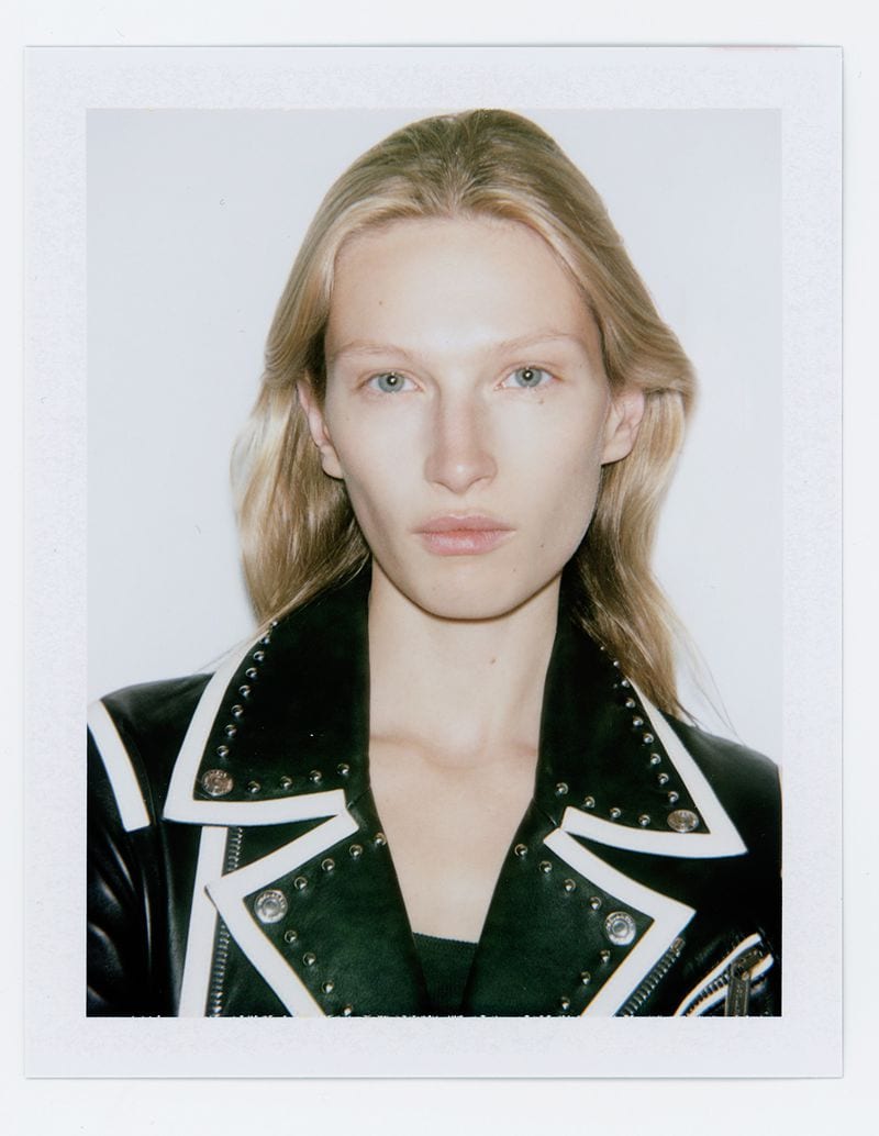 Liz Kennedy — photo 1