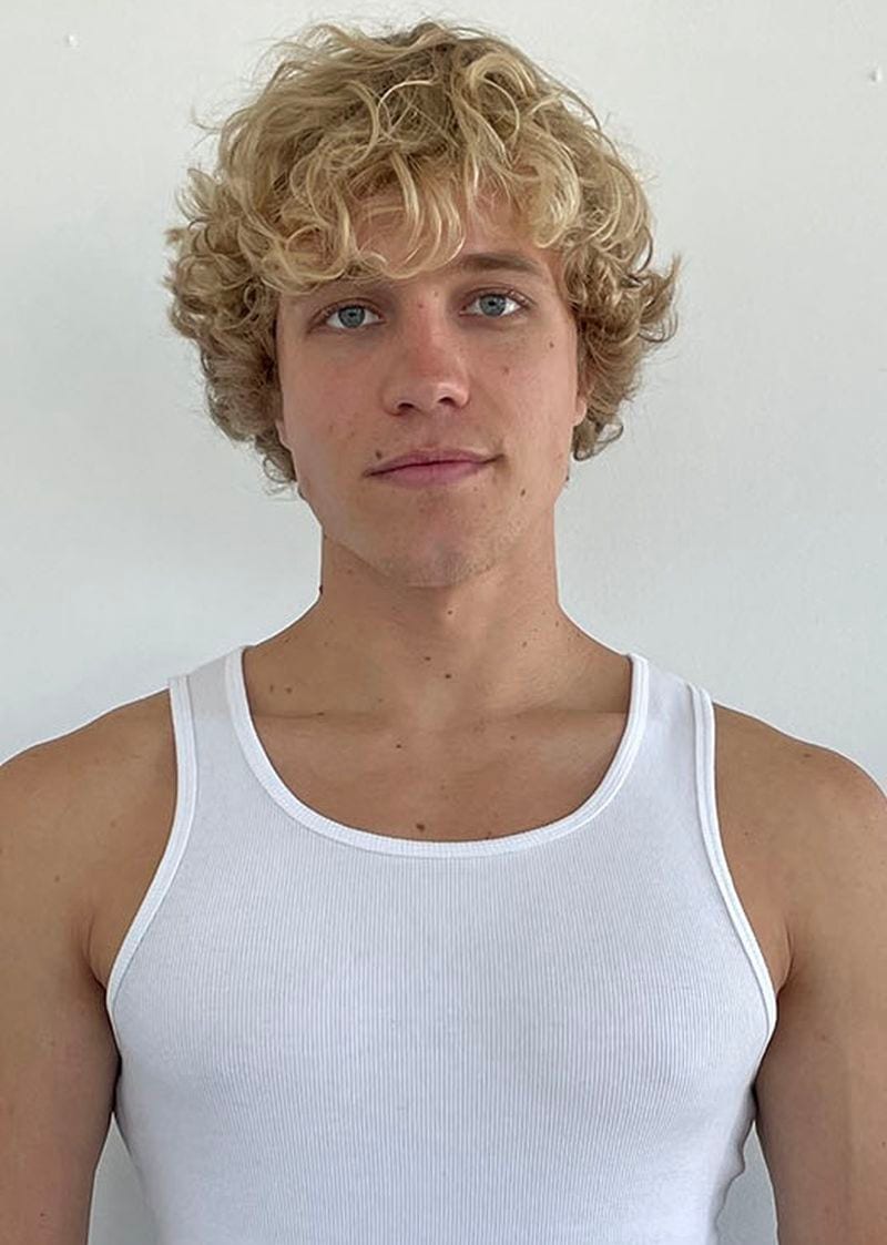 Owen Lindberg — photo 1