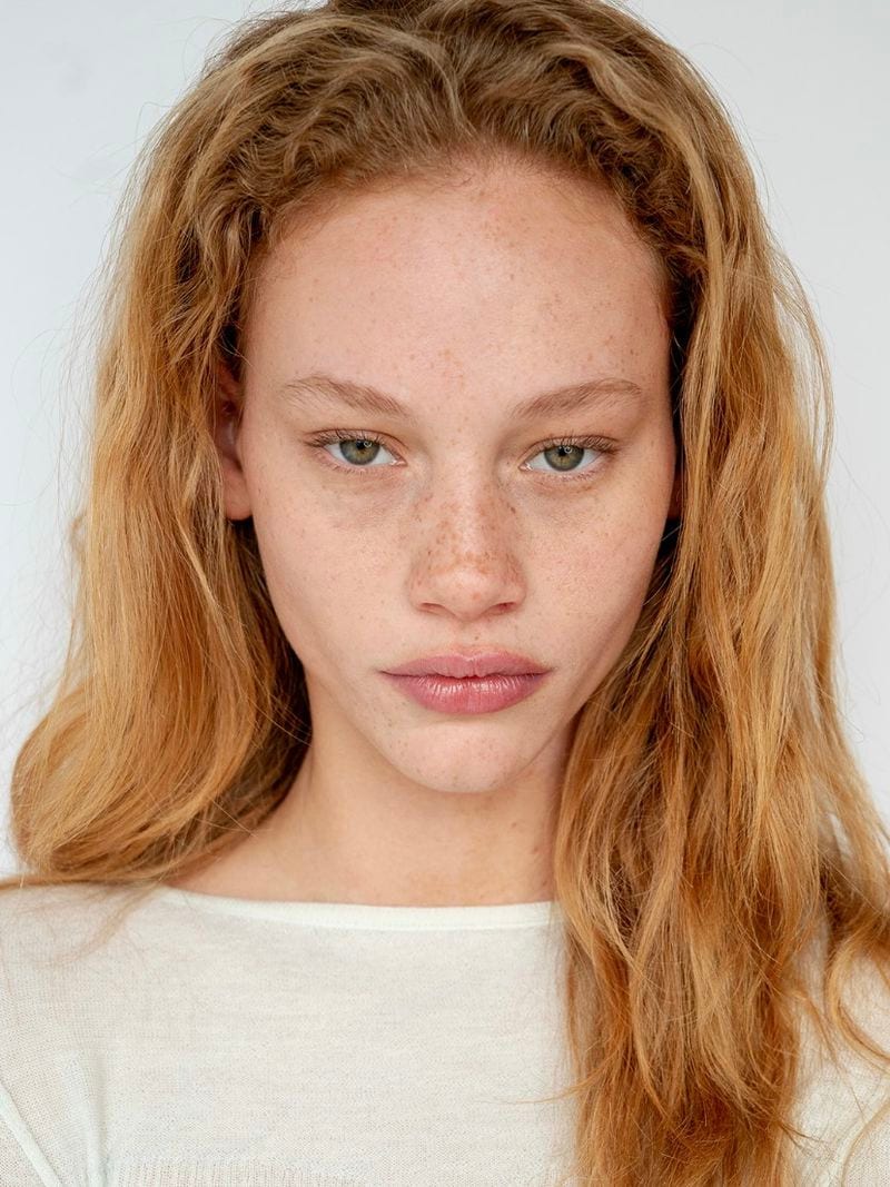 Tess Carter — photo 1