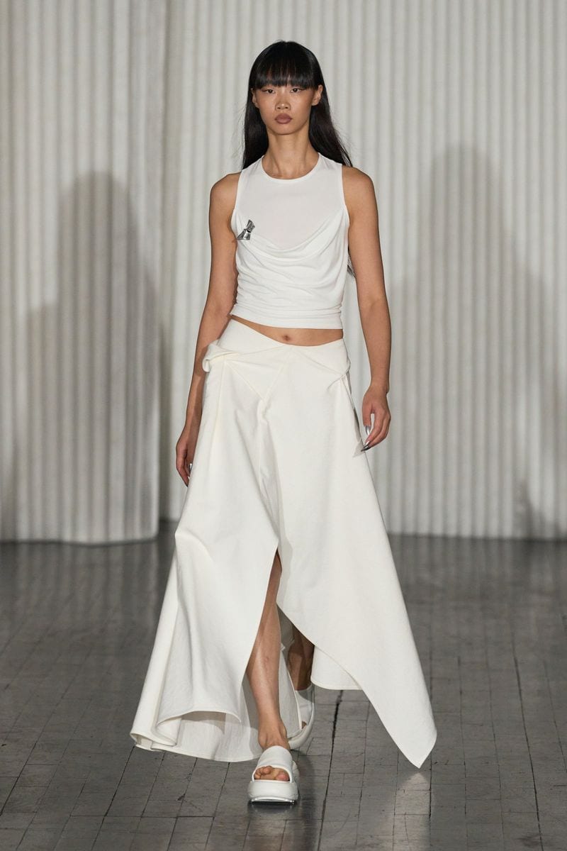 Huan Zhou — photo 8