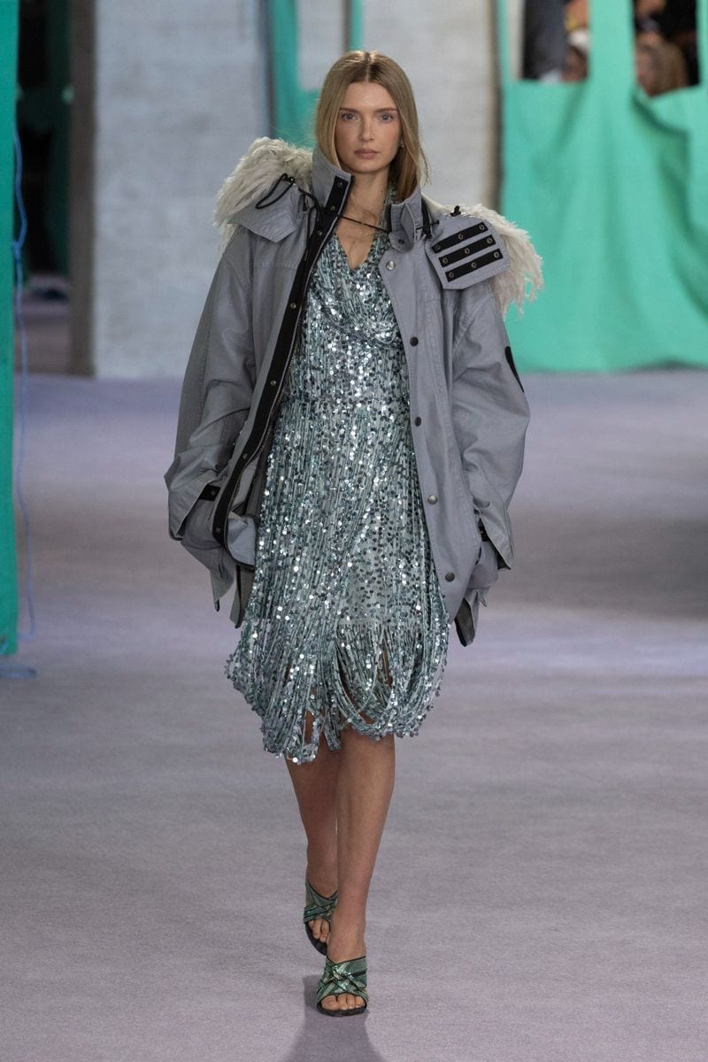 Lily Donaldson — photo 2