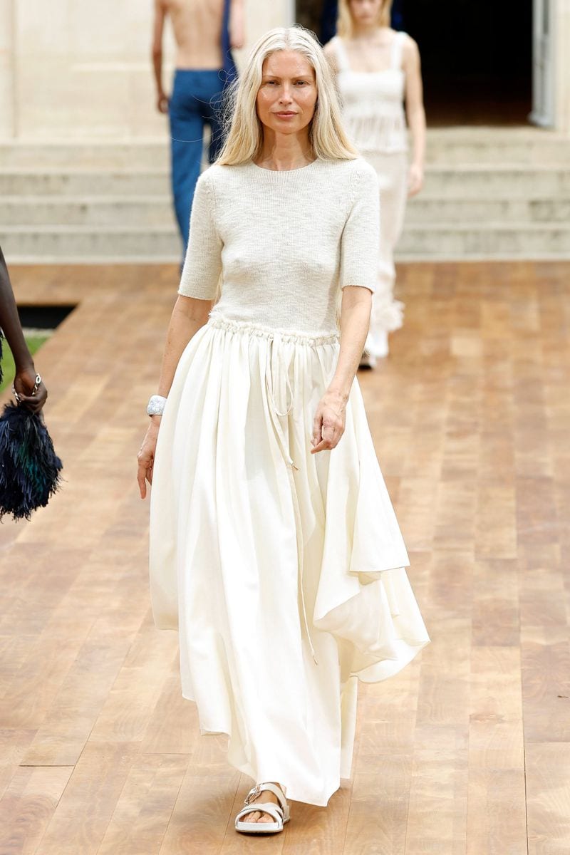 Kirsty Hume — photo 8