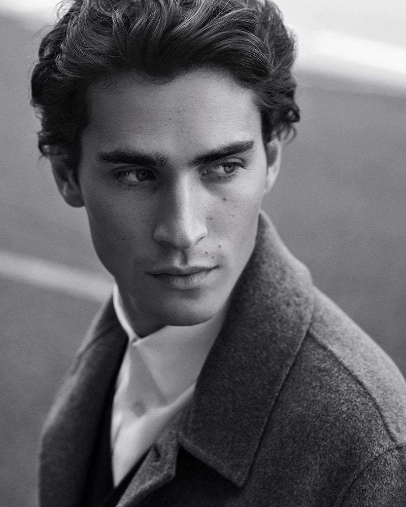 Liam Kelly — photo 1