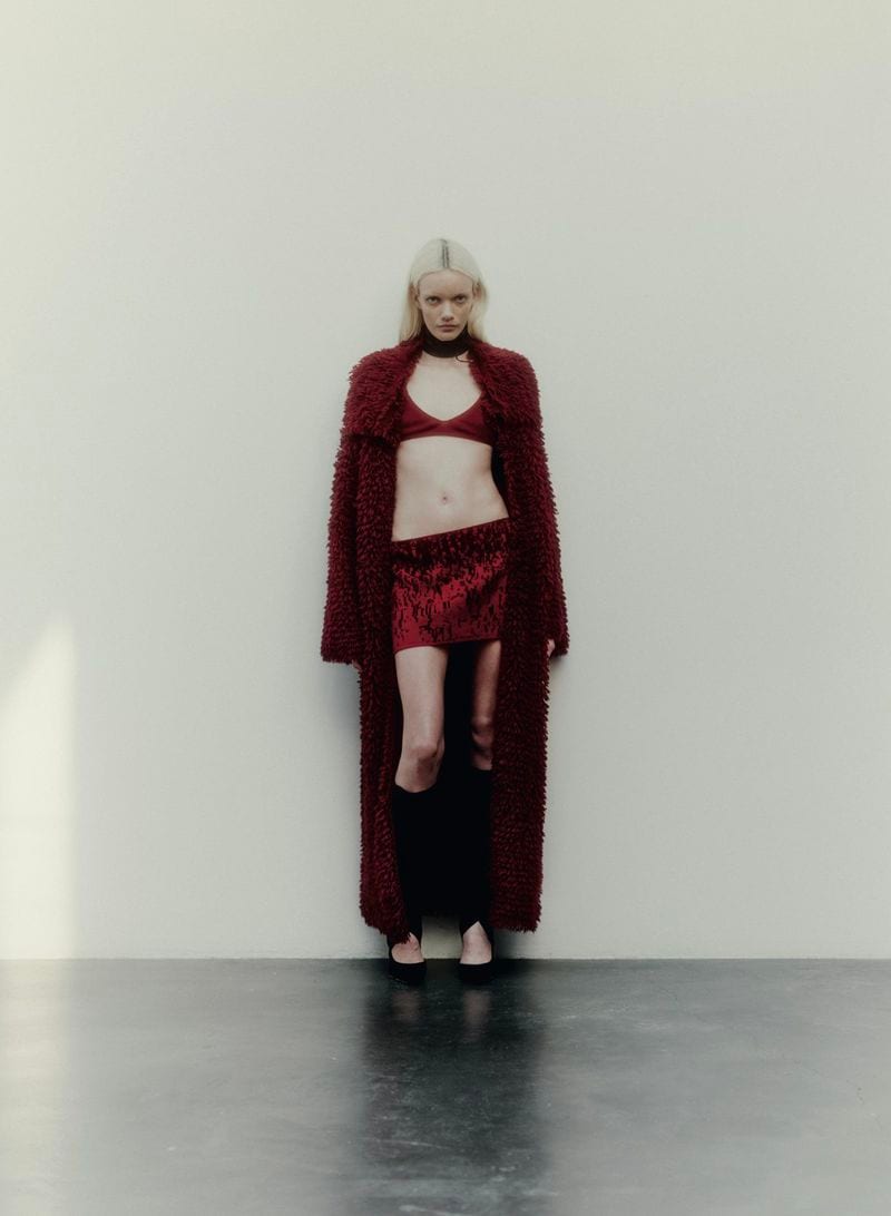 Megan Miles — photo 6