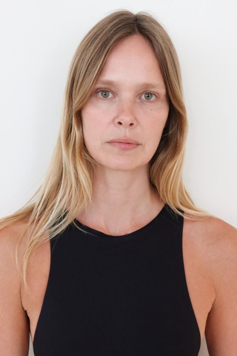 Dewi Driegen — photo 1