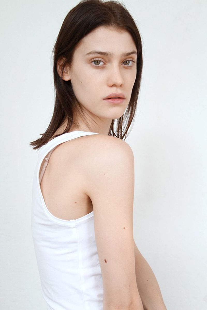 Emily Meuleman — photo 1