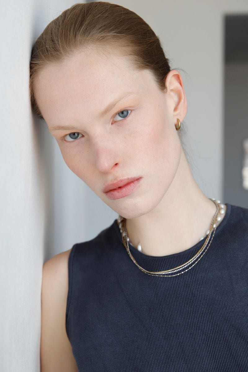 Leanne De Haan — photo 1