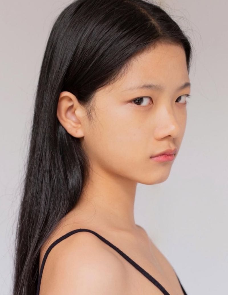 Elena Hu — photo 1