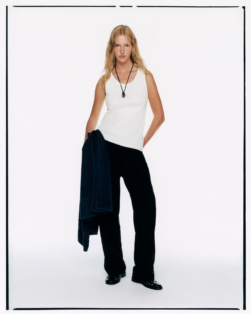 Molly Merland — photo 8